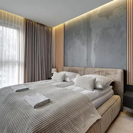 Zajezdnia Wrzeszcz 2 By Grand Appartement